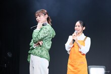 ミュージカル「白爪草」制作発表より。左から唯月ふうか、屋比久知奈。（撮影：宮川舞子）