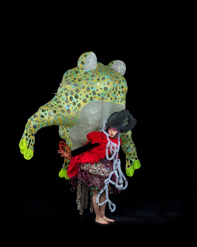 「ダンスパフォーマンス『ROOT：根』アオイヤマダ×小野龍一×ひびのこづえ」メインビジュアル（撮影：上原勇）