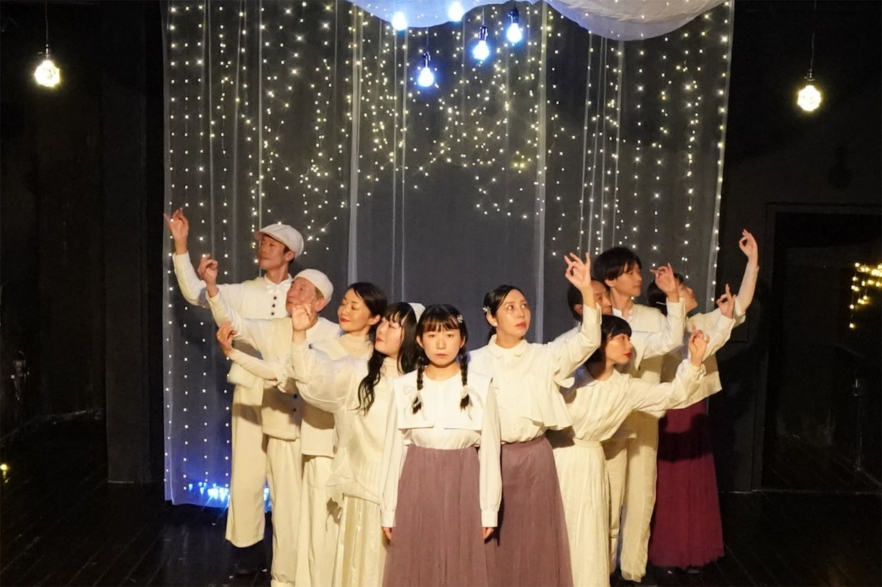 青☆組の15周年を記念してリクリエート、「星降る教室」幕開け