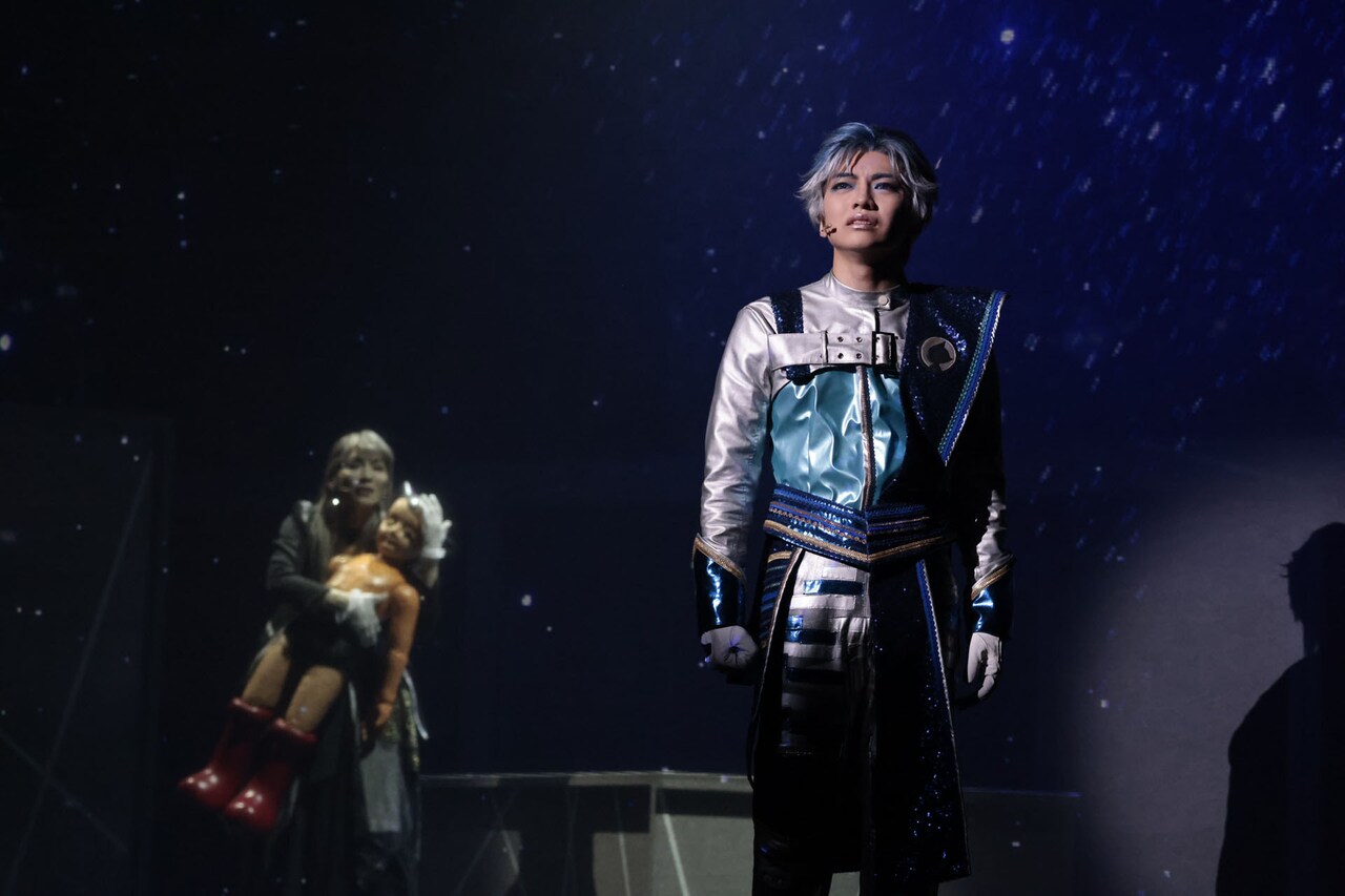 髙橋颯と宮武颯が人型ロボット演じる、ミュージカル「アトム」が開幕