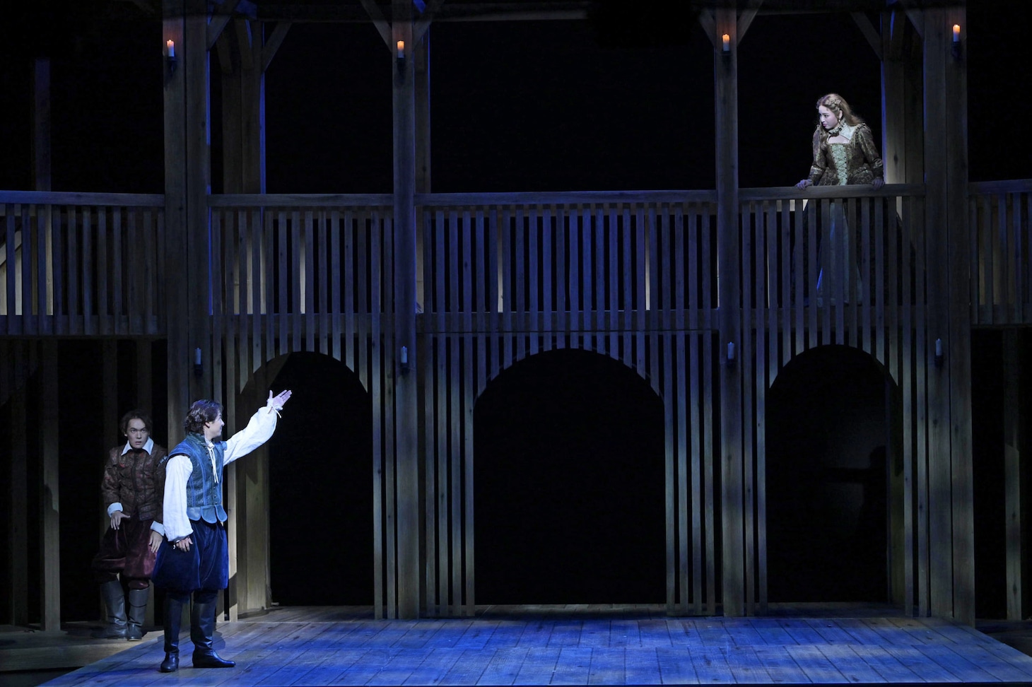 劇団四季「恋におちたシェイクスピア」より。（撮影：上原タカシ）