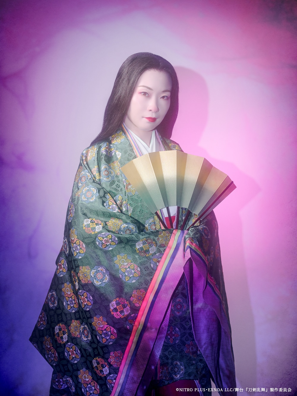 西分綾香扮する末摘花。