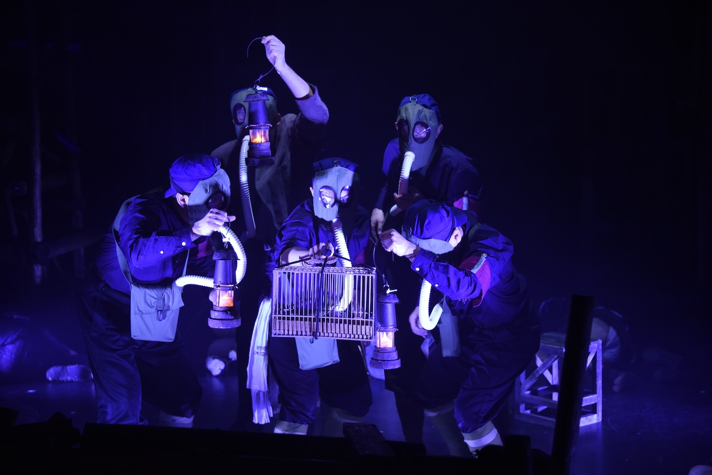 劇団桟敷童子「一九一四大非常」より。（撮影：長田勇）