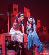 劇団四季 ディズニーミュージカル「アラジン」より。©Disney（撮影：荒井健）