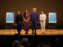 「開館2年前 プロローグ・イベント」の「プロローグ・トークセッション」より。左から相馬千秋、サヘル・ローズ、箭内道彦、清家愛区長。 ©Yutaro Yamaguchi