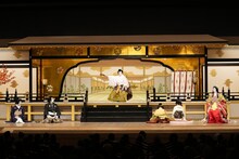 八代目尾上菊五郎・尾上菊之助が襲名披露口上「“伝統と革新”の精神を胸に精進」