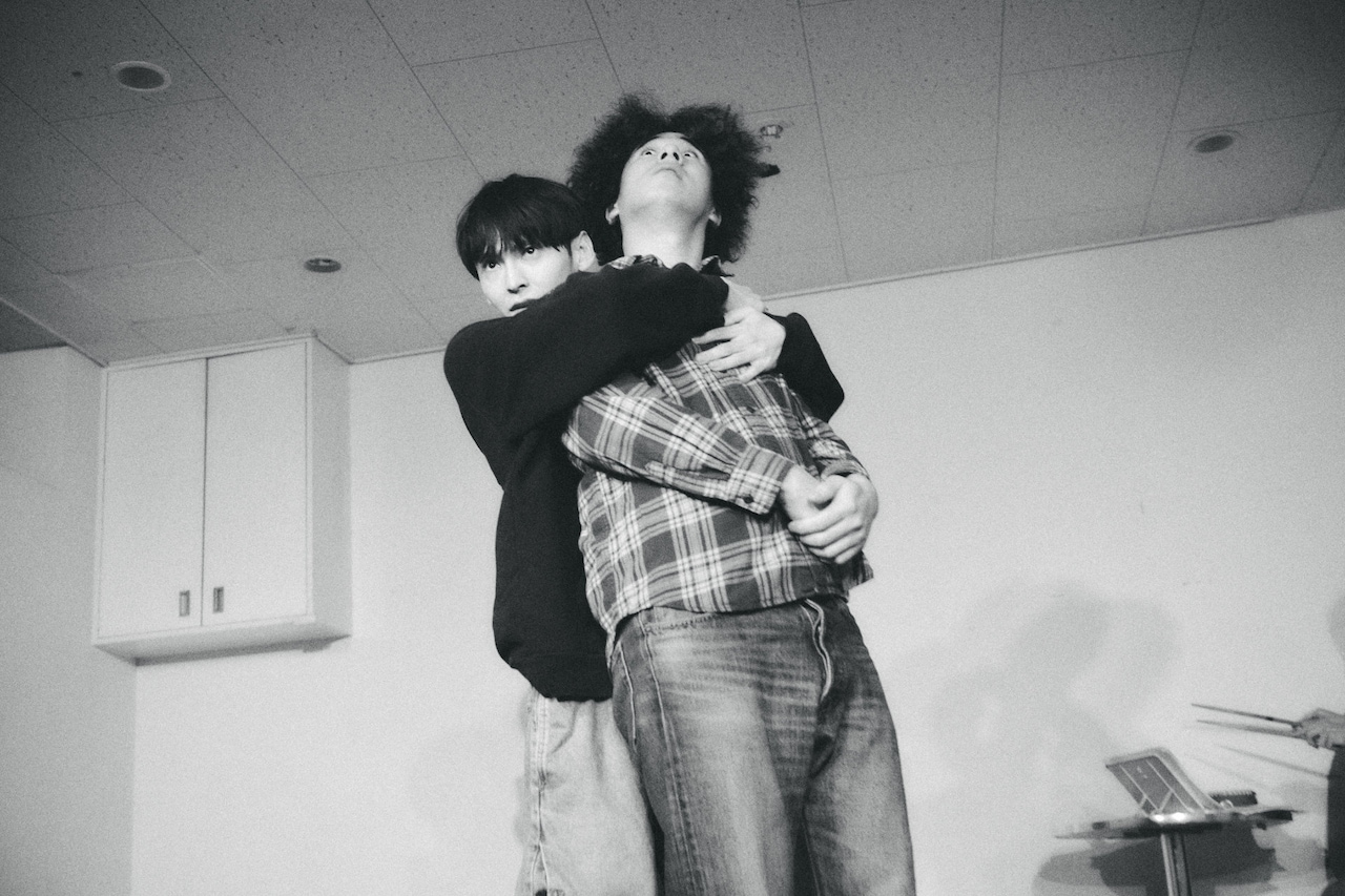 ナンセンスと落語が溶けあう世界、ニュー古典「イケメン心中」本日スタート