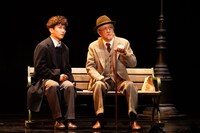 舞台「キオスク」より。（撮影：引地信彦）