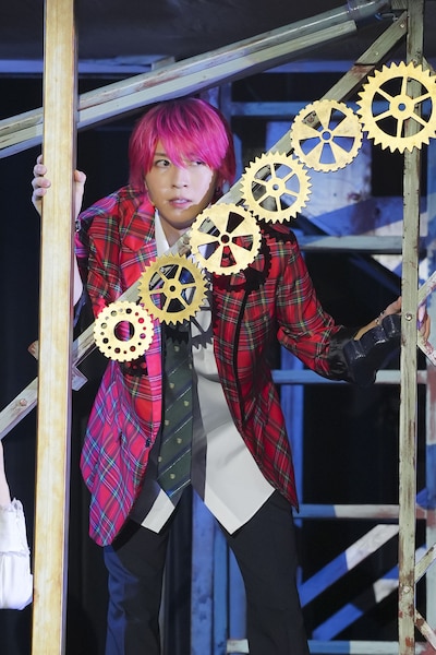 「ロボコォォォン！-ROBOT COOONTEST!-」より。（Photo by Ayano Tomozawa）