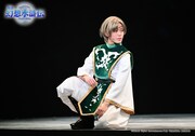 舞台「幻想水滸伝-門の紋章戦争篇-」より。