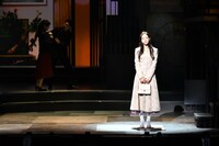 ミュージカル「愛の不時着」より。（撮影：三上富之）