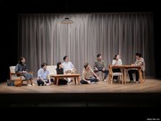 劇団普通「季節」より。（撮影：福島健太）