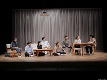 劇団普通「季節」より。（撮影：福島健太）