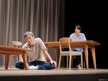 劇団普通「季節」より。（撮影：福島健太）