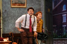 King Gnu井口理「キャッシュ・オン・デリバリー」開幕に手応え「心して笑いに来て」