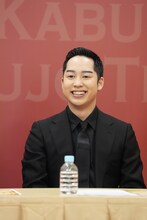 「初春大歌舞伎」会見より、中村虎之介。
