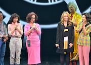 劇団四季「バック・トゥ・ザ・フューチャー」に映画キャストが来場、カーテンコールで思い語る