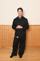 「蜘蛛絲梓弦」取材会より、尾上右近。