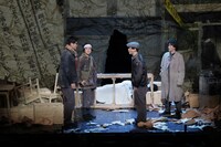 「1995117546」より。Ⓒ飯島隆