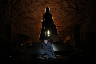 「1995117546」より。Ⓒ飯島隆