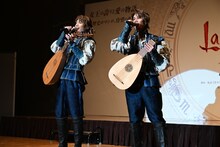 ミュージカル「レイディ・ベス」製作発表記者会見より、左から有澤樟太郎、手島章斗。