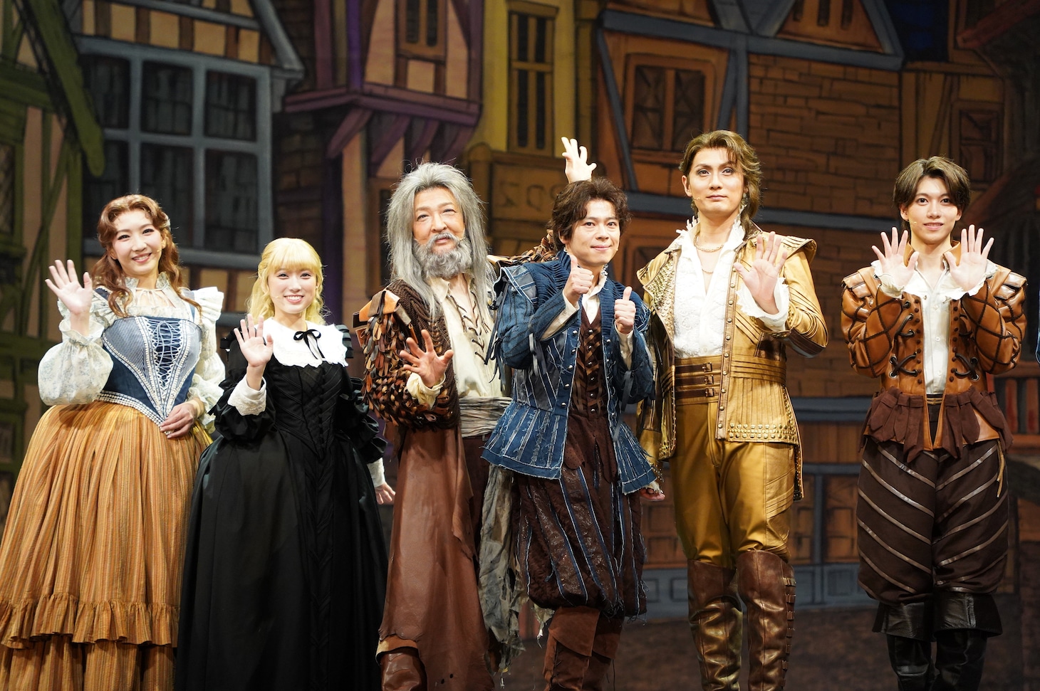 ミュージカル「サムシング・ロッテン！」開幕直前取材より。左から瀬奈じゅん、矢吹奈子、石川禅、中川晃教、加藤和樹、大東立樹。