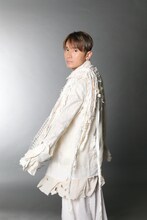 安田章大（撮影：石澤瑤祠）