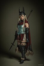 清井咲希扮するラマダ。