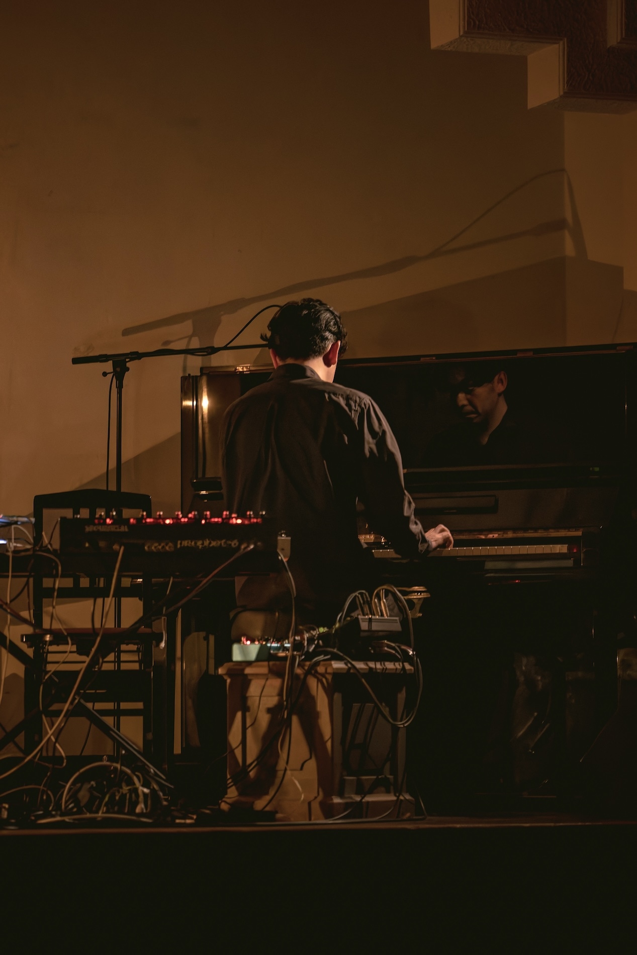 「Mirai Moriyama x Marihiko Hara Live in Progress」より。（Photo: Yoshikazu Inoue）