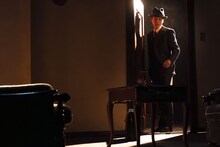 劇団チョコレートケーキ「三人の密偵」より「IGNITION」の様子。