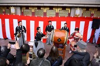 「しころ太鼓」の様子。