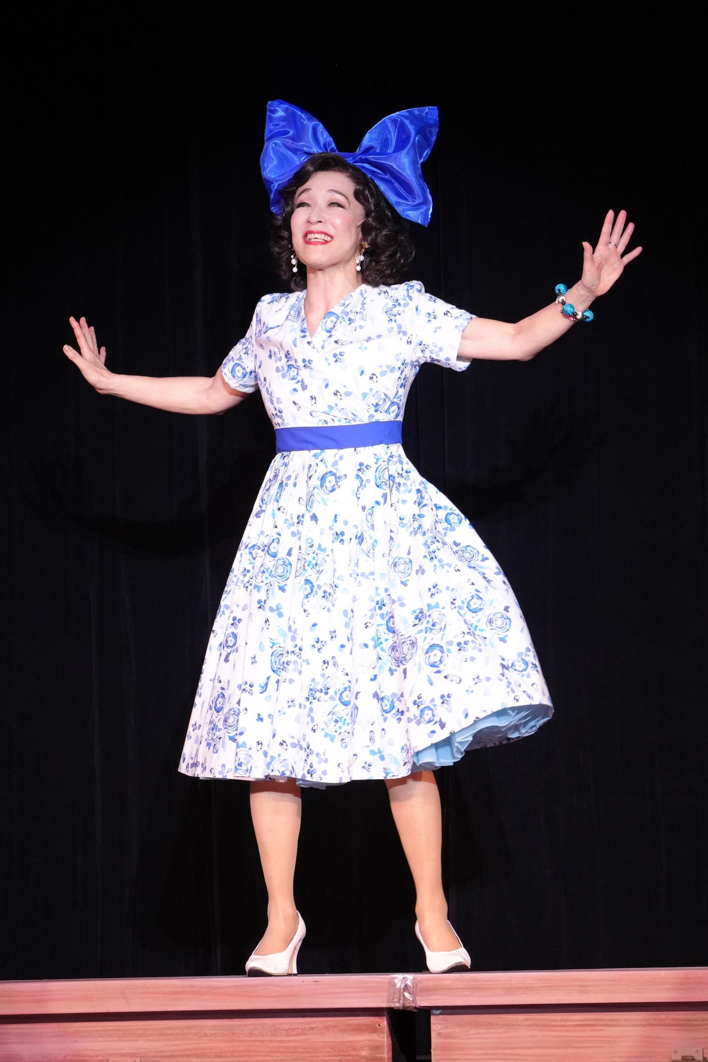 「わが歌ブギウギ-笠置シヅ子物語-」より。（撮影：宮田浩史）