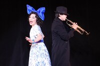 「わが歌ブギウギ-笠置シヅ子物語-」より。（撮影：宮田浩史）