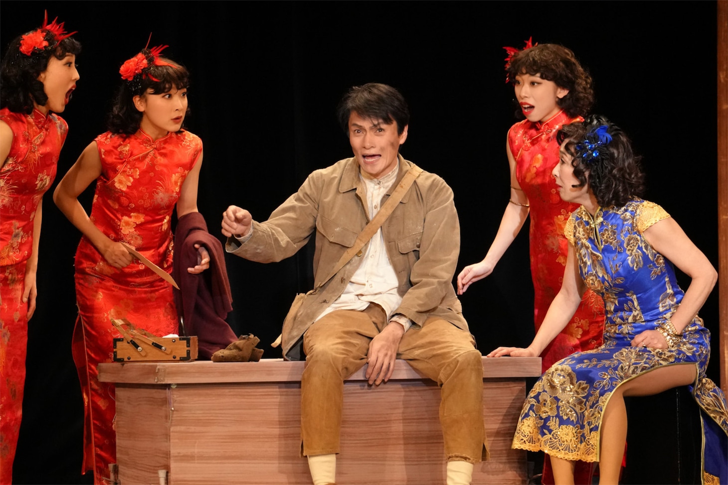 「わが歌ブギウギ-笠置シヅ子物語-」より。（撮影：宮田浩史）