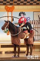 「初春大歌舞伎」夜の部より、「歌舞伎十八番の内 矢の根」の様子。