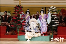 成田屋ゆかりの演目ずらり、新橋演舞場の初芝居「初春大歌舞伎」幕開け