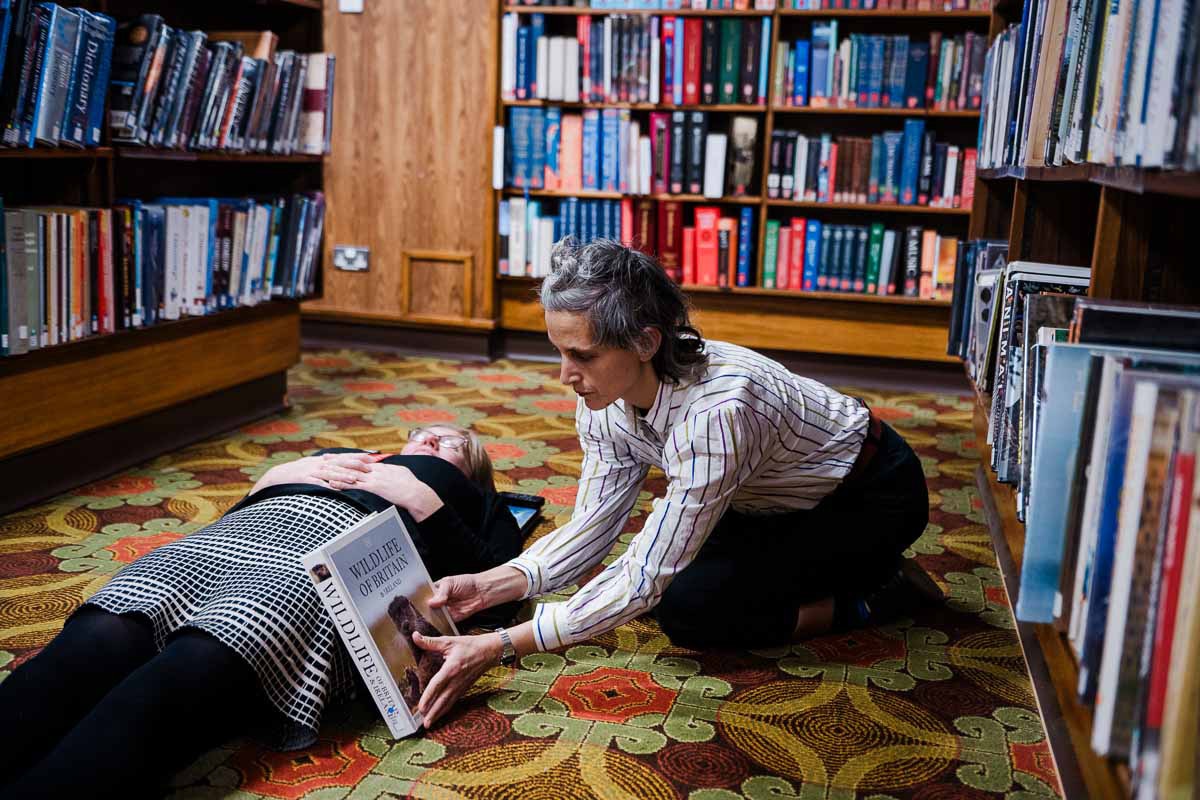 アダム・キナー＆クリストファー・ウィレス「MANUAL」過去公演より。（Photo by Brian Hartley）