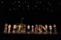 文学座×キャラメルボックス「賢治島探検記 2026」より。（Photo by GEKKO）