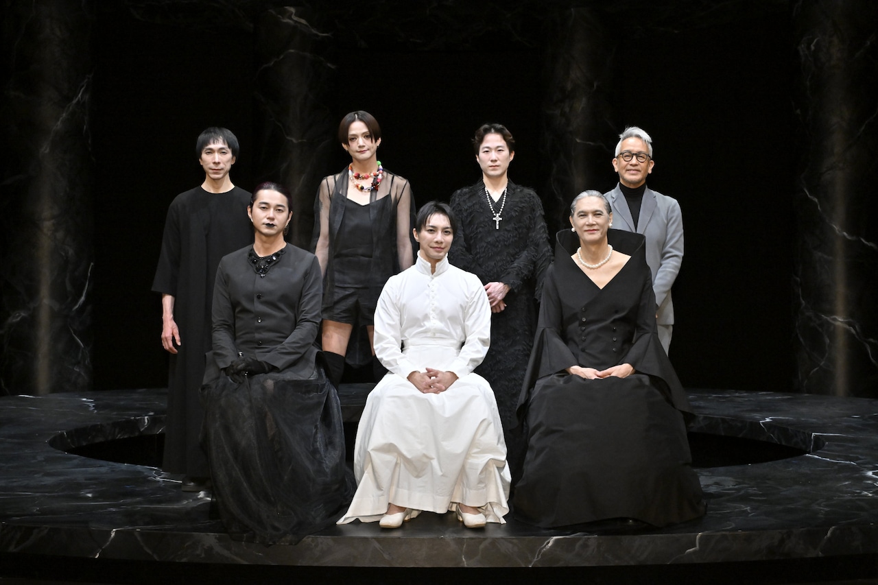 これが新たなミシマ世界…成宮寛貴主演「サド侯爵夫人」に宮本亞門が手応え