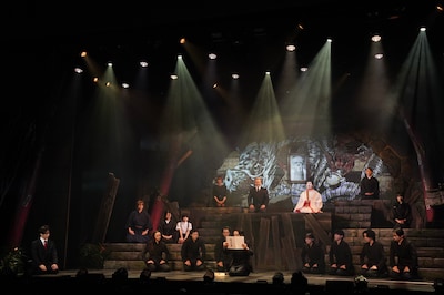 舞台「鬼太郎誕生 ゲゲゲの謎」より。