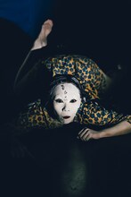 燦然CAMP舞踏公演「火／形象」より。（撮影：腰山大雅）