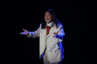 大阪国際文化芸術プロジェクト「姫が愛したダニ小僧」より。