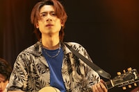 「LIFE-海の家の物語-」より。