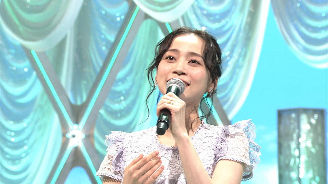 「はやウタ」より、真彩希帆。（写真提供：NHK）