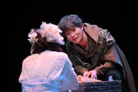 舞台「魔女の嘘と月の心音」より。