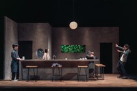 た組「景色のよい観光地」より。©︎Kris Kang