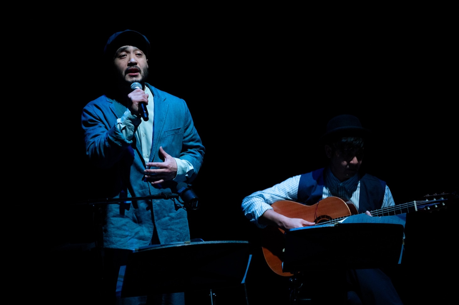 中村蓉ダンス公演2026「BLINK 双面改瞬間真似（ふたおもてあらためまたたきのまにまに）」より。（撮影：前澤秀登）