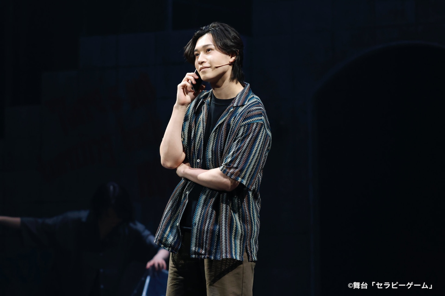NAOYA・冨田侑暉W主演「セラピーゲーム」舞台写真公開