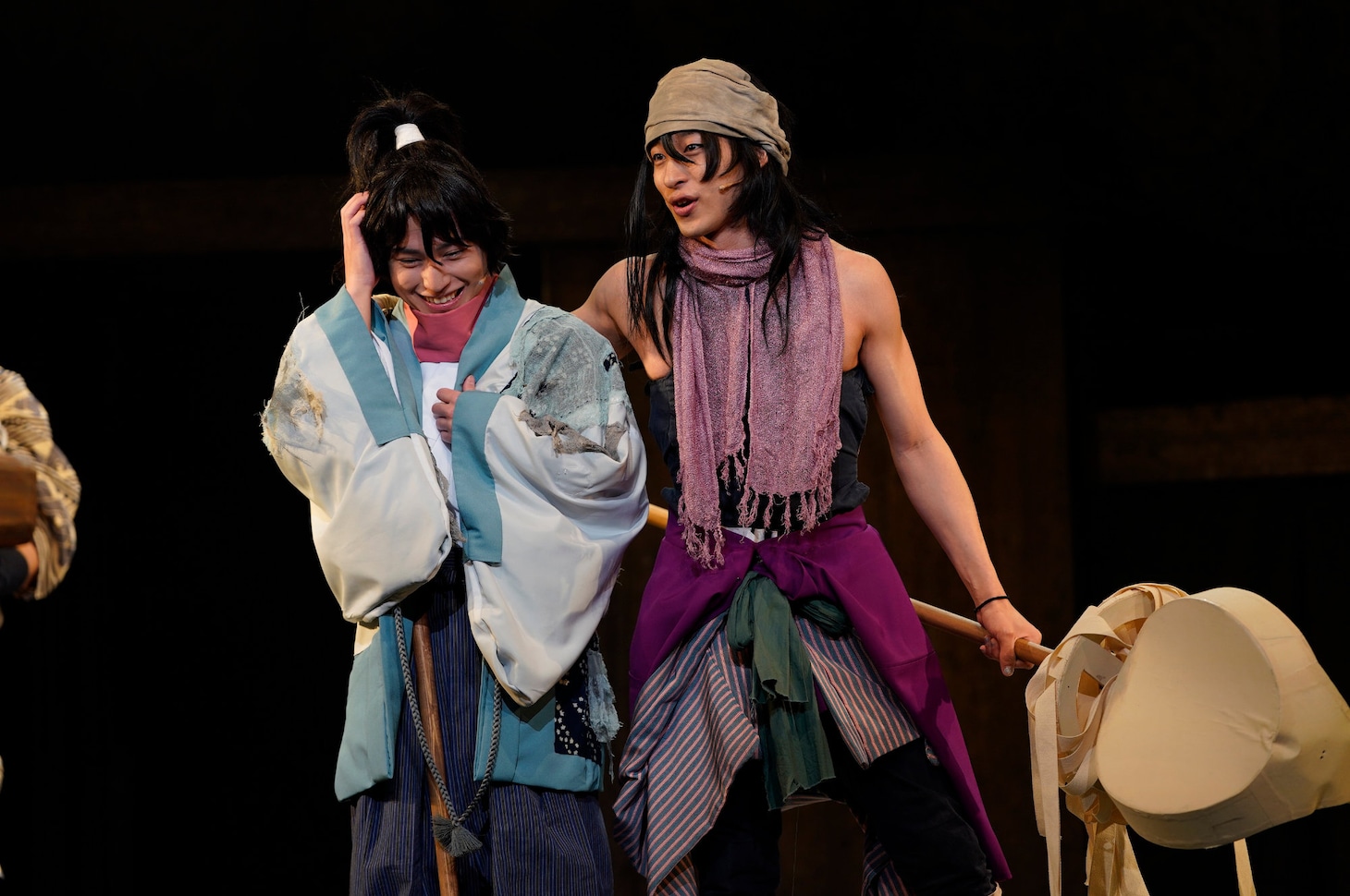 舞台「火喰鳥-羽州ぼろ鳶組-」より。