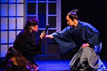 吉本新喜劇アキプロジェクト公演「時が来た」より。